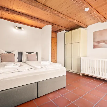 Ferienhaus Ferien-domizil Bodensee - 15 Personen *