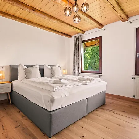 Ferienhaus Ferien-domizil Bodensee - 15 Personen *